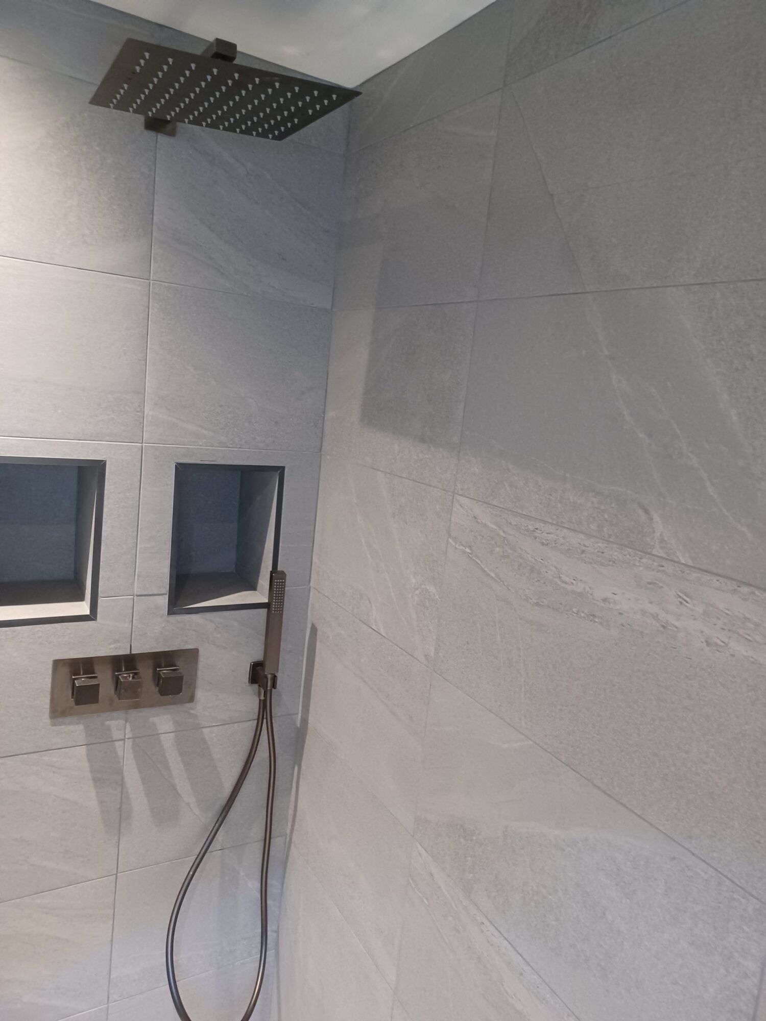 Coastal Property Improvements - Tiling Services in Poole-2