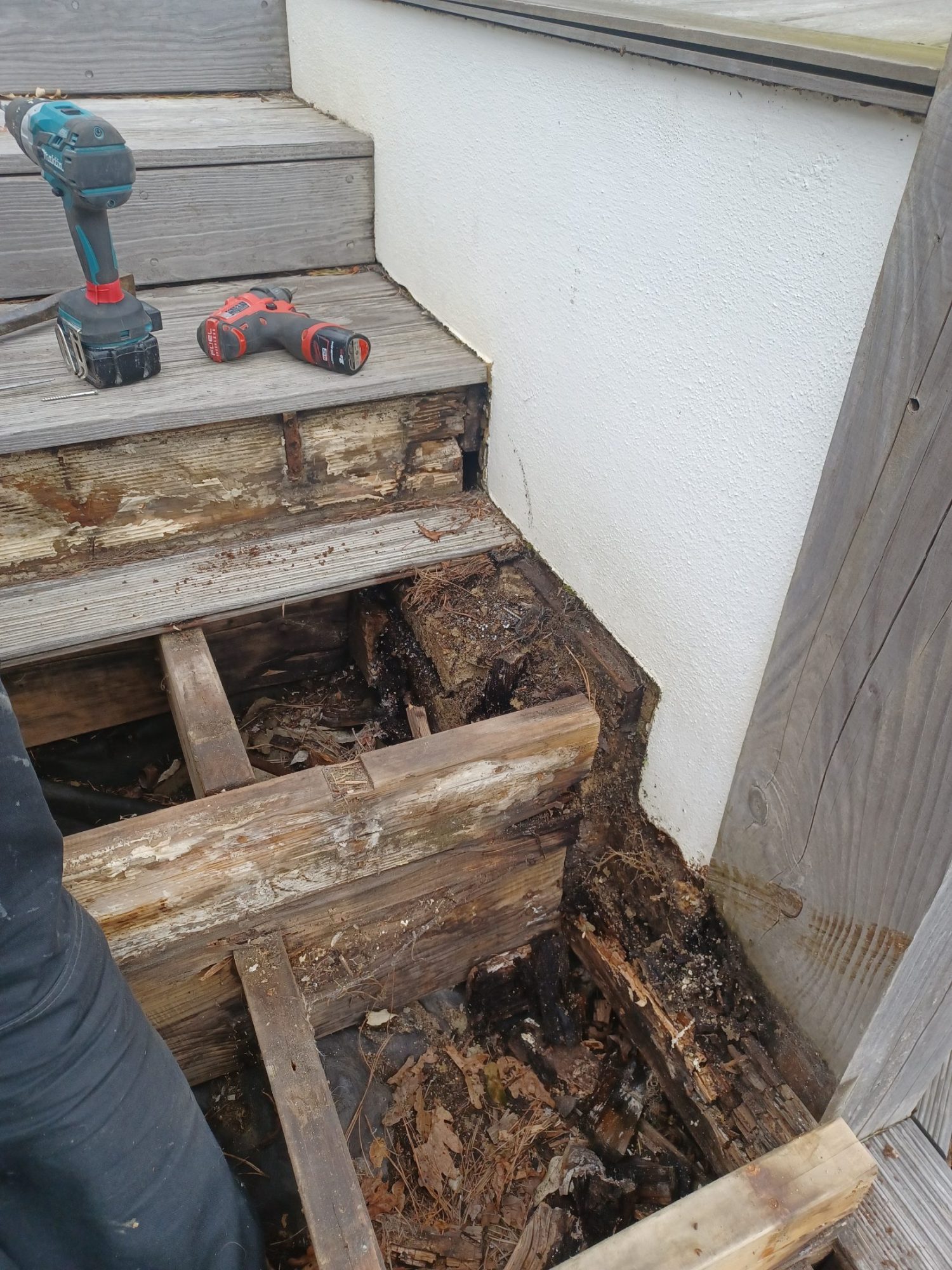 Decking Services in Chickerell | Coastal Property Improvements-0